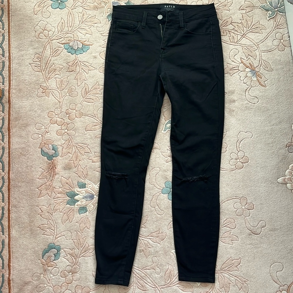 DSTLD High Waisted Cut Out Knee Distressed Black Jeans